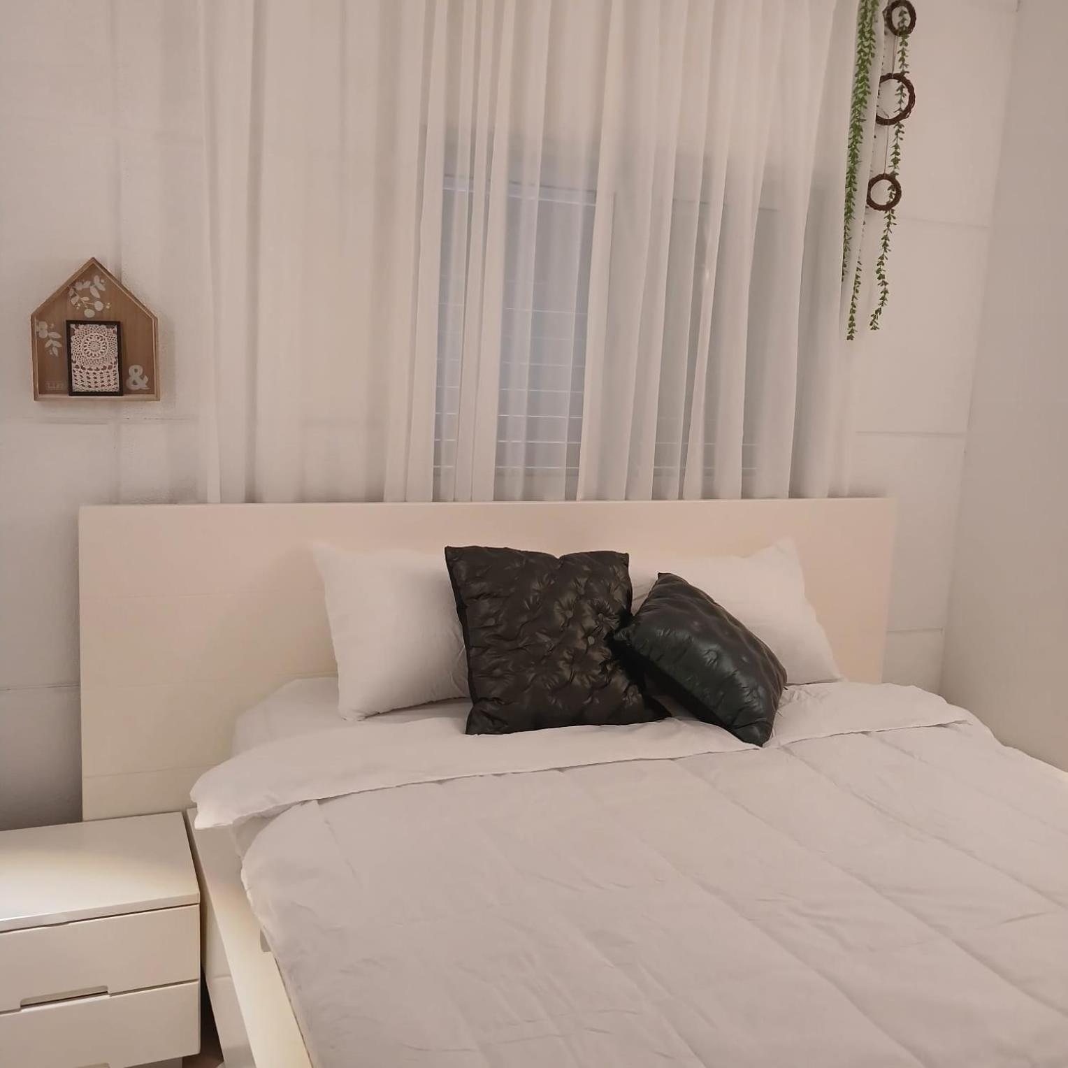 בין העצים Apartment Petach Tikva Ngoại thất bức ảnh